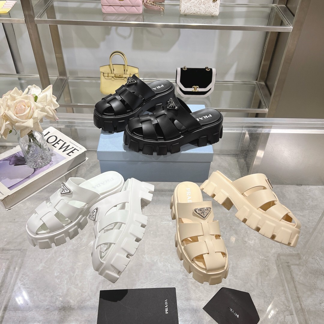 2025 Women Prada White Leather Slippers LY00250