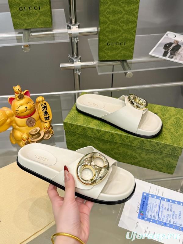 2025 Gucci White Leather Slippers KFY00210