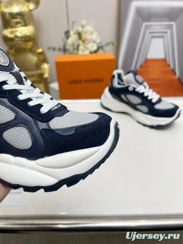 2025 Unisex Louis Vuitton Black White Blue Leather Tech Fabric Sneakers Monogram LY00340