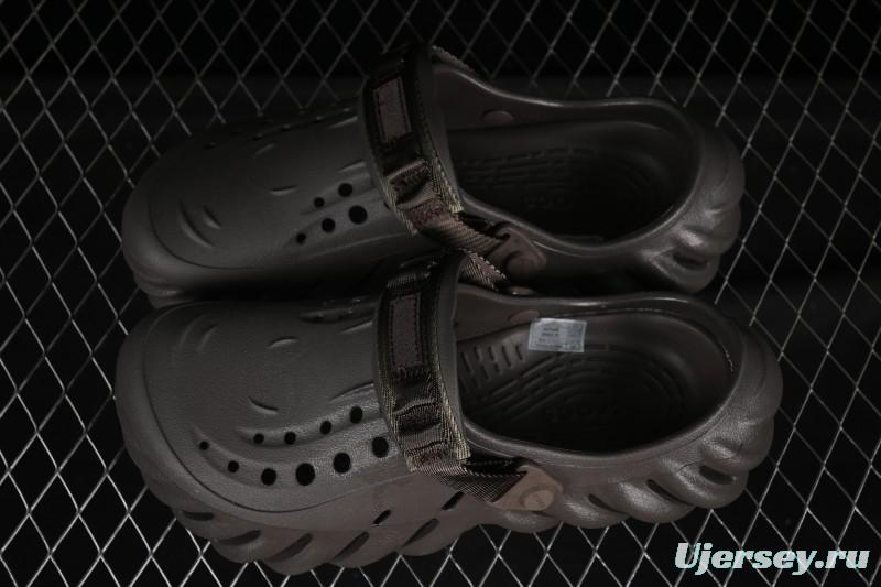 Crocs Bobs Flat Heel Closed Toe Slip-On Beach Clog Sandals - B.D4