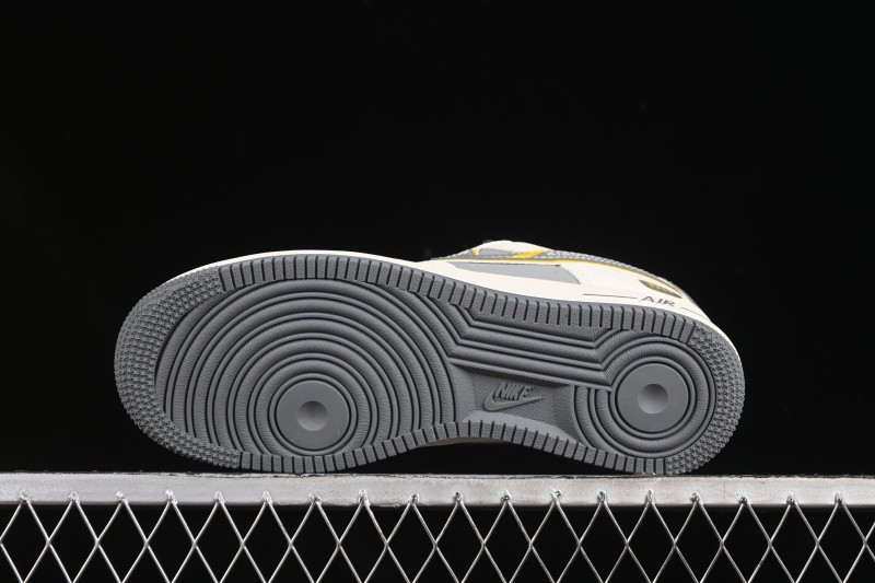 Nike Air Force 1'07 Low Casual Sneakers with Full-Length Air Cushion - XX3168-201