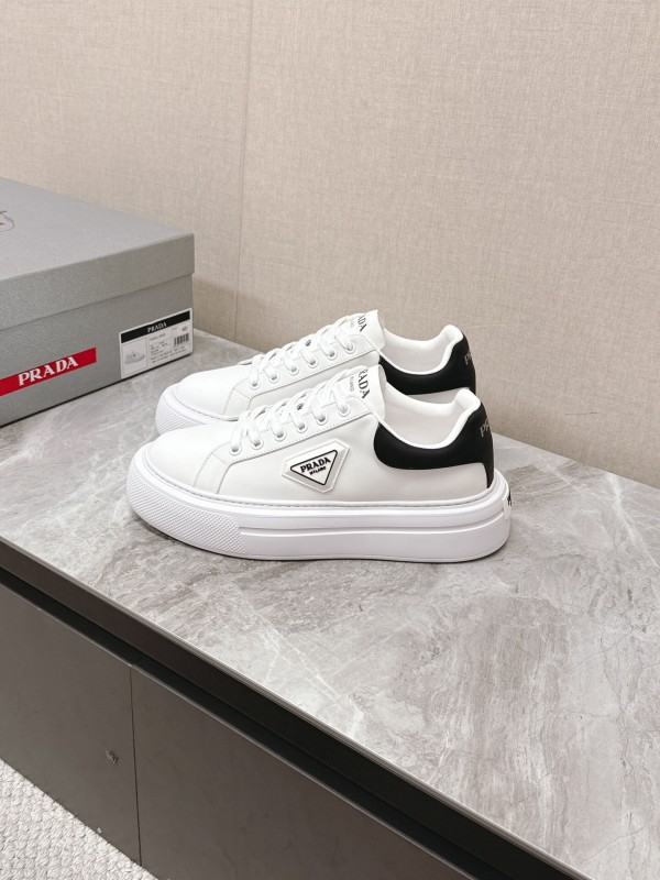 2025 Unisex Prada White Black Calfskin Leather Sneakers KFY00290
