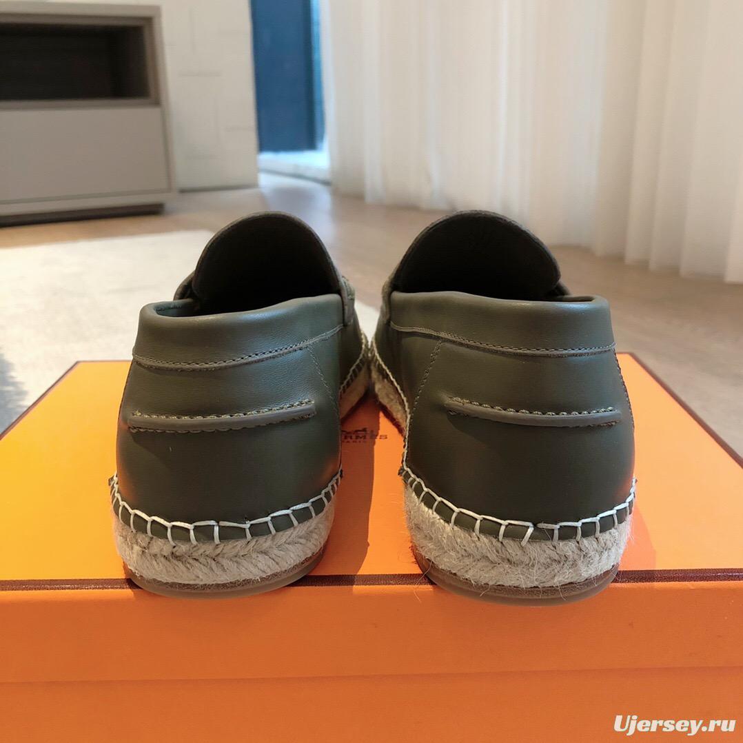 2025 Unisex Hermès Dark Green Calfskin Loafers AS00380