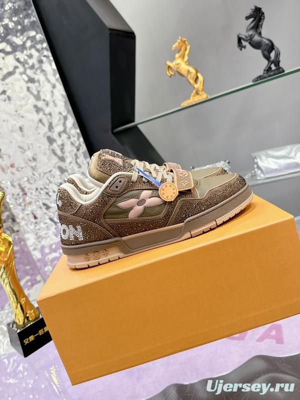 2025 Unisex Louis Vuitton Brown Khaki Leather Fabric Plimsolls Beading AS00400