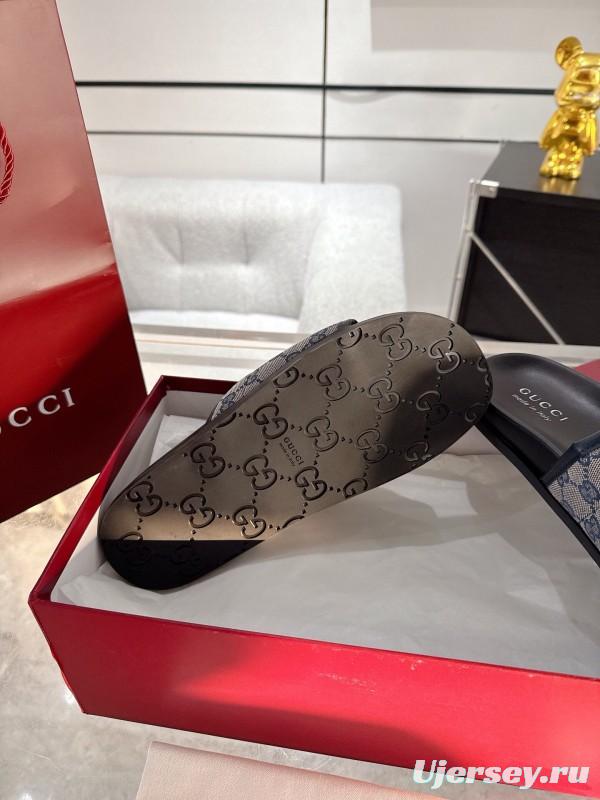 2025 Unisex Gucci Black Grey Fabric Slippers Double G Embossed AS00240