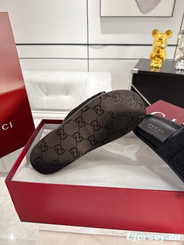 2025 Unisex Gucci Black Fabric Slippers GG Embossed AS00240