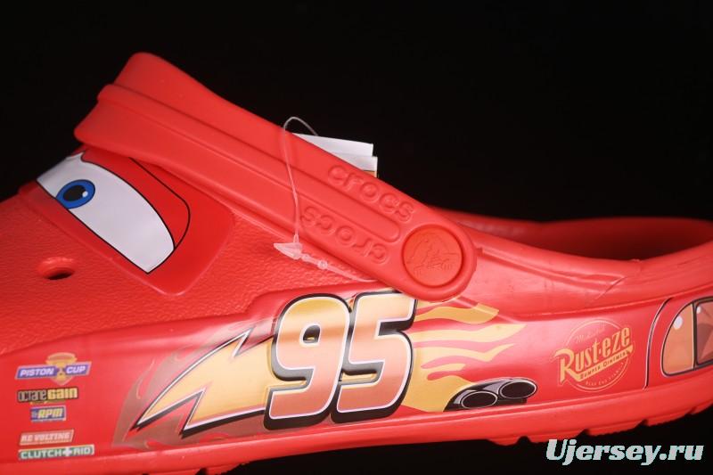 Crocs Classic Two-Way Beach Clog Sandals - B.D4