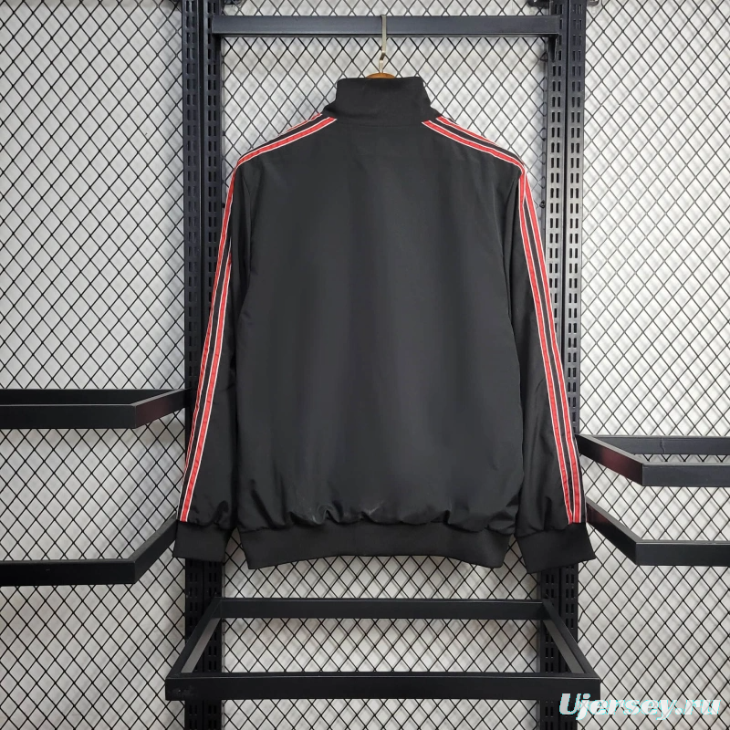 25/26 Manchester United Jacket Black Windbreaker