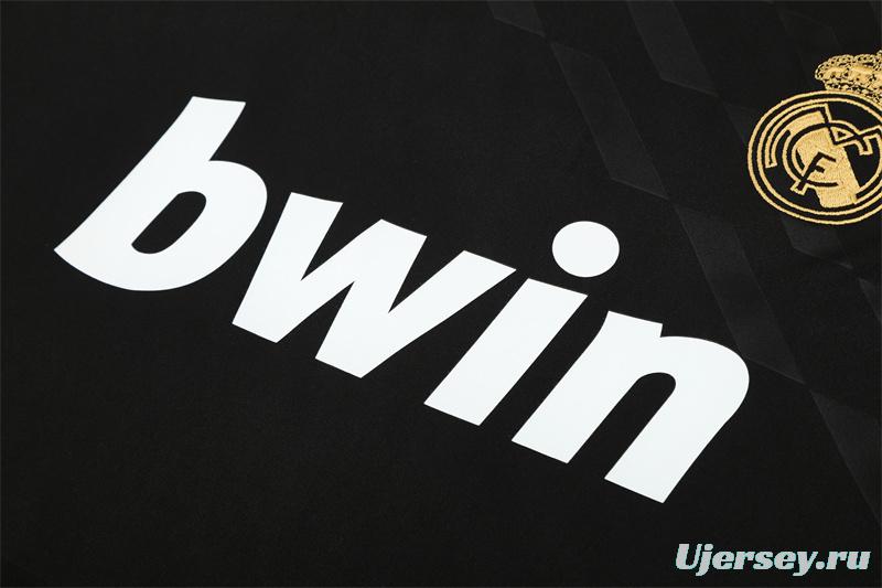 Retro 11/12 Real Madrid Black Half Zipper Jacket