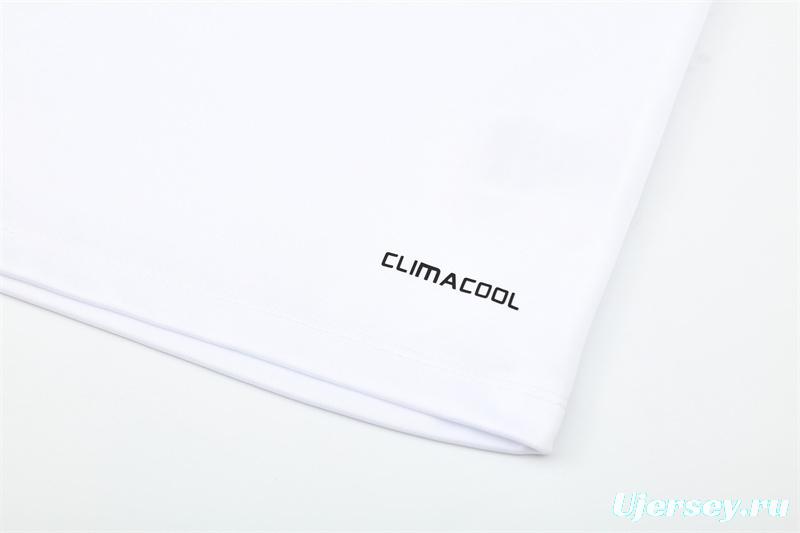 Retro 09/10 Real Madrid White Half Zipper Jacket