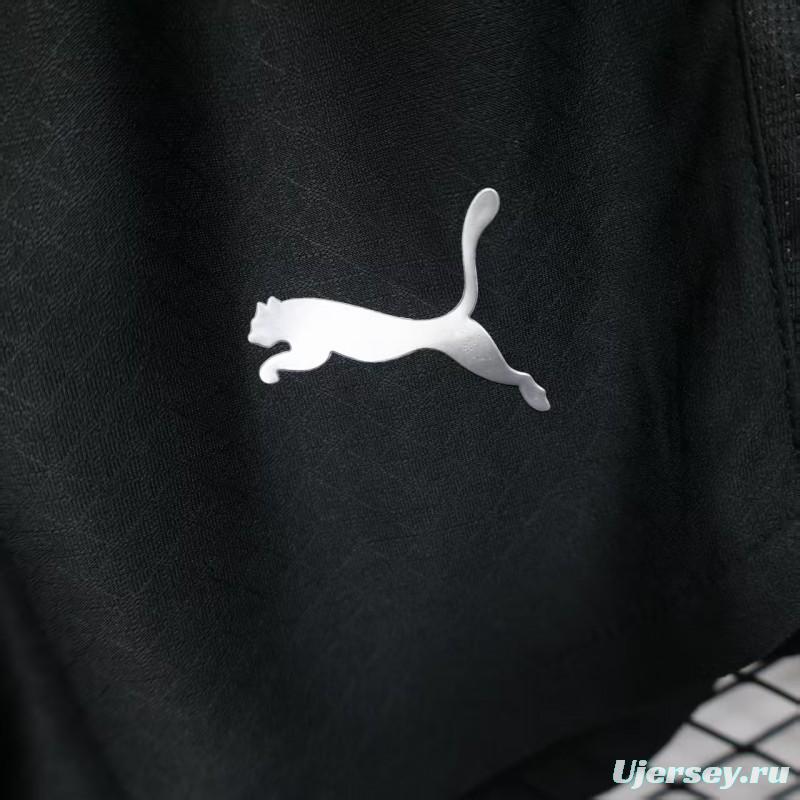 Player Version 25/26 Manchester United Black Shorts