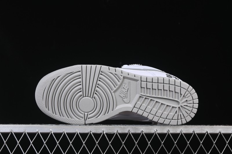Nike Supreme x Dunk SB Dunk Low White Low-Top Casual Skate Shoes - HQ8487-100