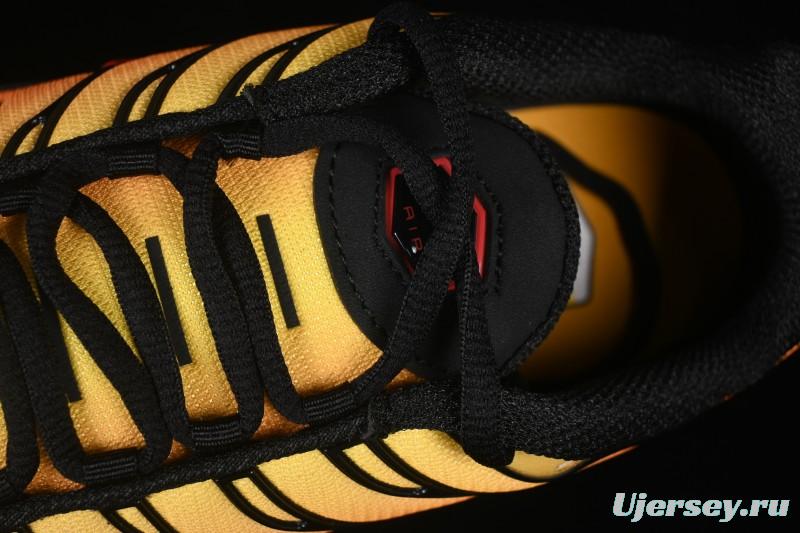 Nike Air Max Plus Retro Running Shoes with Air Cushion Technology - HF0552-001