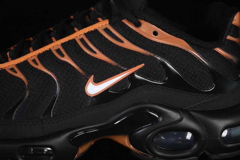 Nike Air Max Plus Retro Running Shoes with Air Cushion - FN6949-400