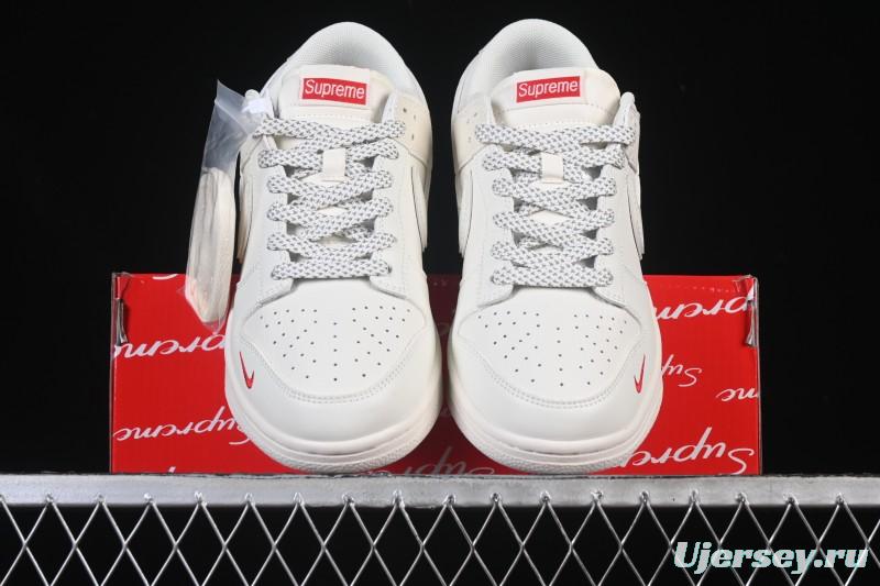 Nike SB Dunk Low Supreme Collaboration Off-White Red Swoosh Low-Top Casual Skate Shoes - CS1688-109