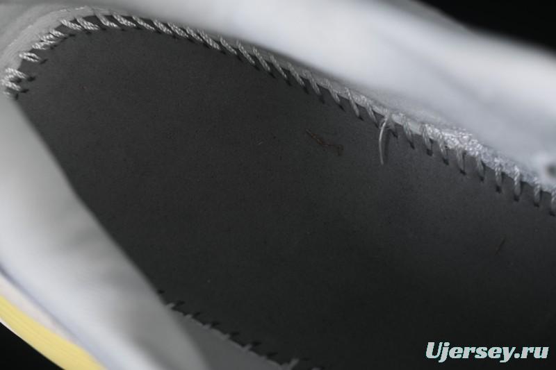 Nike Air Zoom Vomero 18 Cushioned Running Shoes - IH3634-099