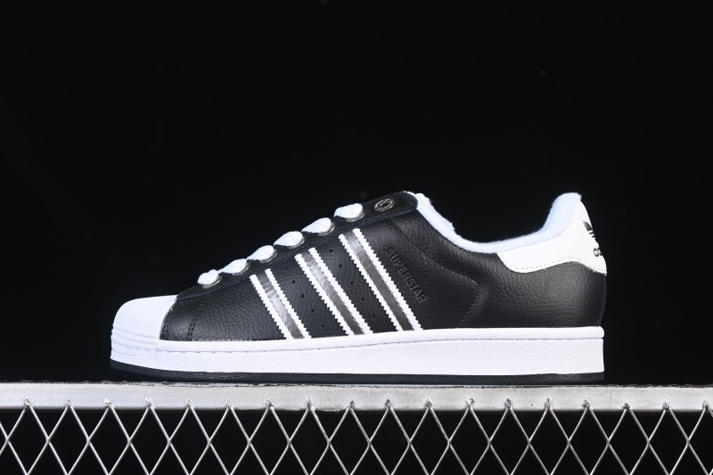 Adidas Superstar II J Casual Sneakers with Shell Toe Design - JQ0314