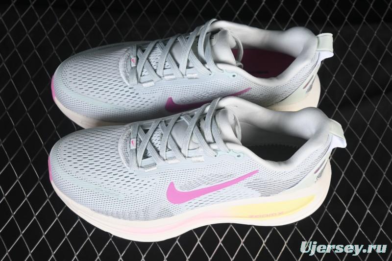 Nike Air Zoom Vomero 18 Cushioned Running Shoes - IH3634-099