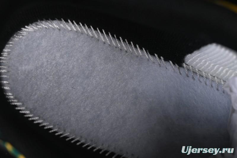 Nike Air Max Plus Retro Running Shoes with Air Cushion Technology - IB7671-700