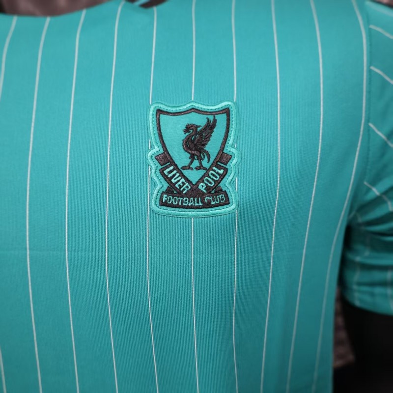 Player Version 25/26 Liverpool  Adidas Original Blue Jersey