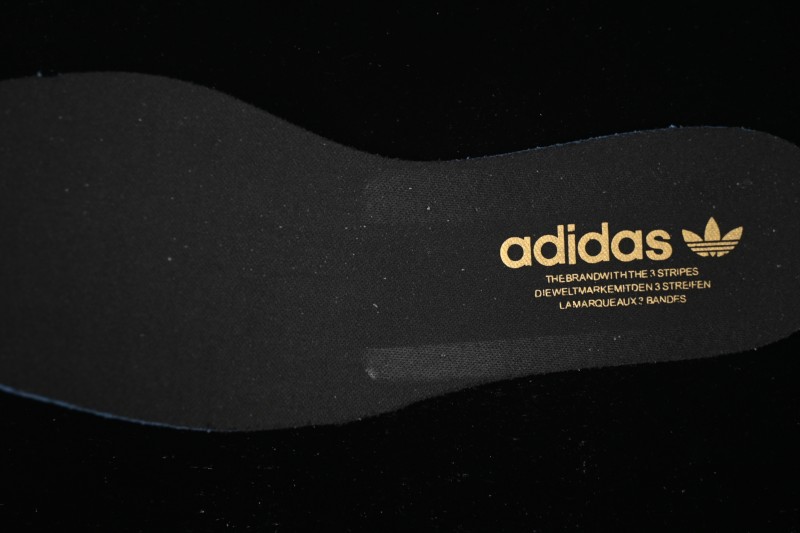 Adidas Originals SL 72 OG Retro Running Shoes with Vintage Design - JH5110