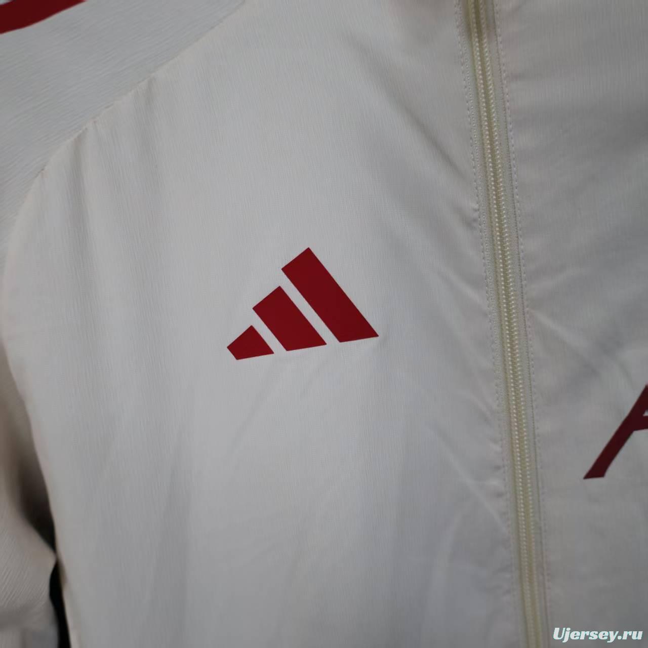 25/26 Liverpool White Windbreaker (with Inner Lining)