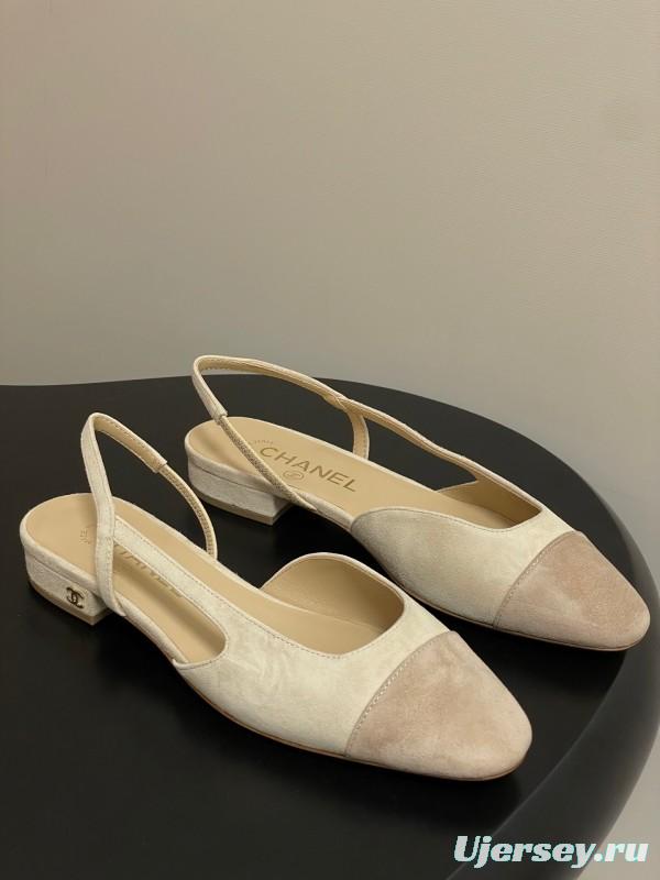 Chanel Sling-back Two-Tone Suede Slingback Sandals Flat/Block Heel - KFY00280