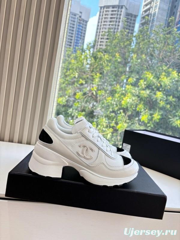 Chanel 2025 SS New Arrival High-Heel Two-Tone Casual Sneakers - KFY00320