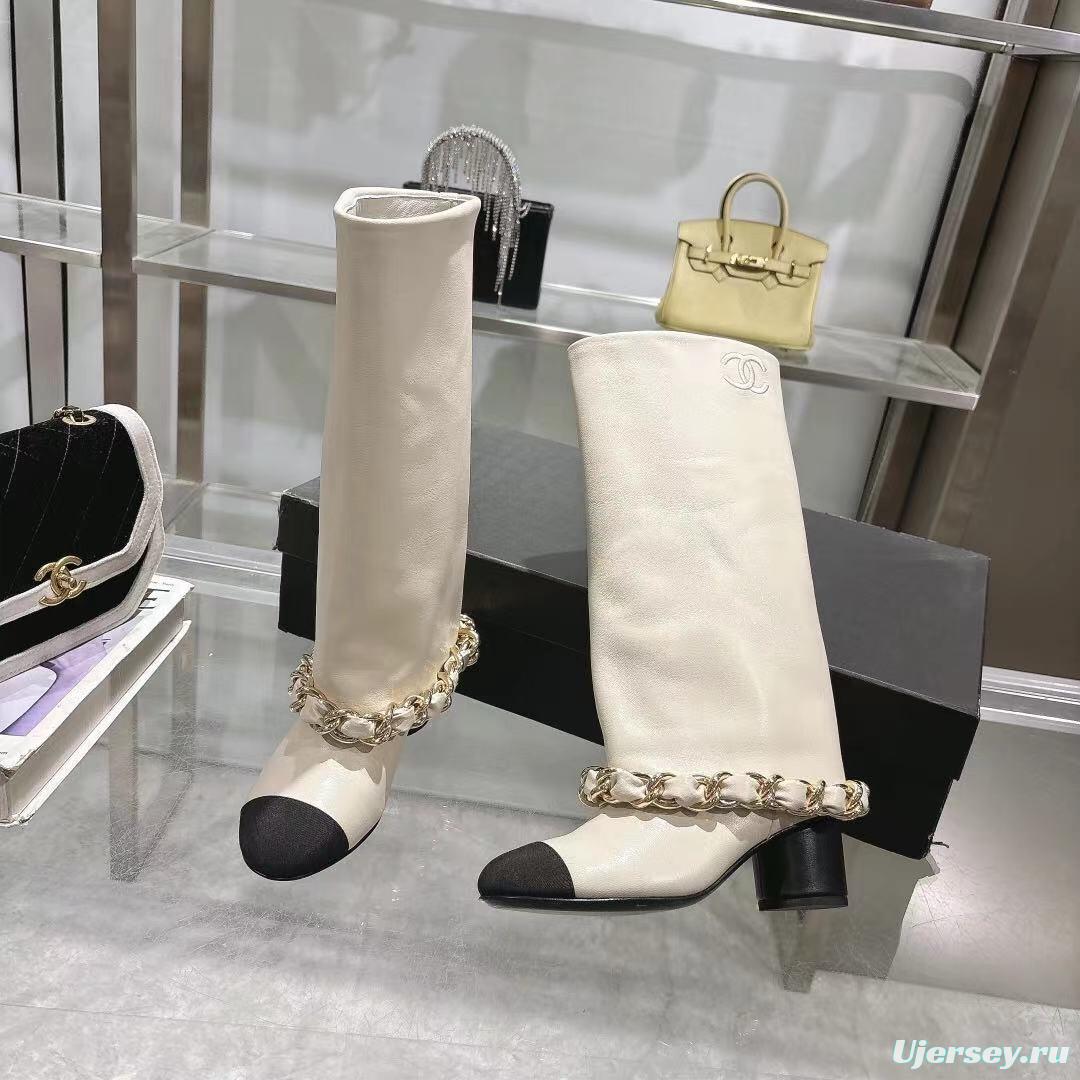 Chanel 2025/SS Runway Turn-Cuff Large Chain Chunky Heel Boots - LY00510