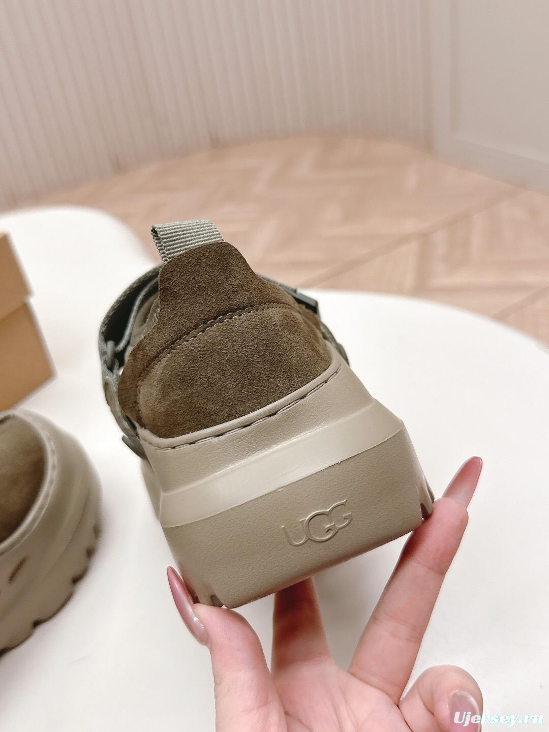 UGG 2025 SS New Wool Shoes with Lightweight EVA Sole and Water-Resistant Suede - KFY00260