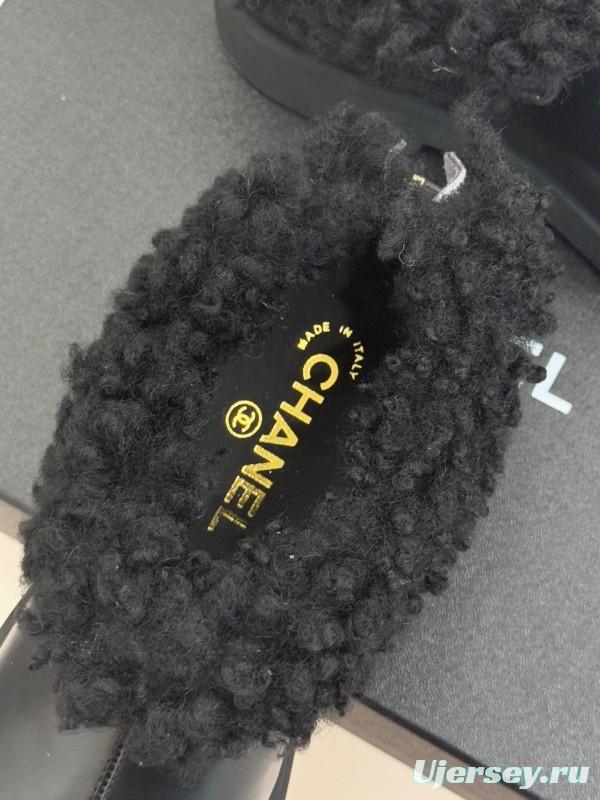 Chanel 2025/SS Double C Color-Block Shearling Snow Boots - KFY00270