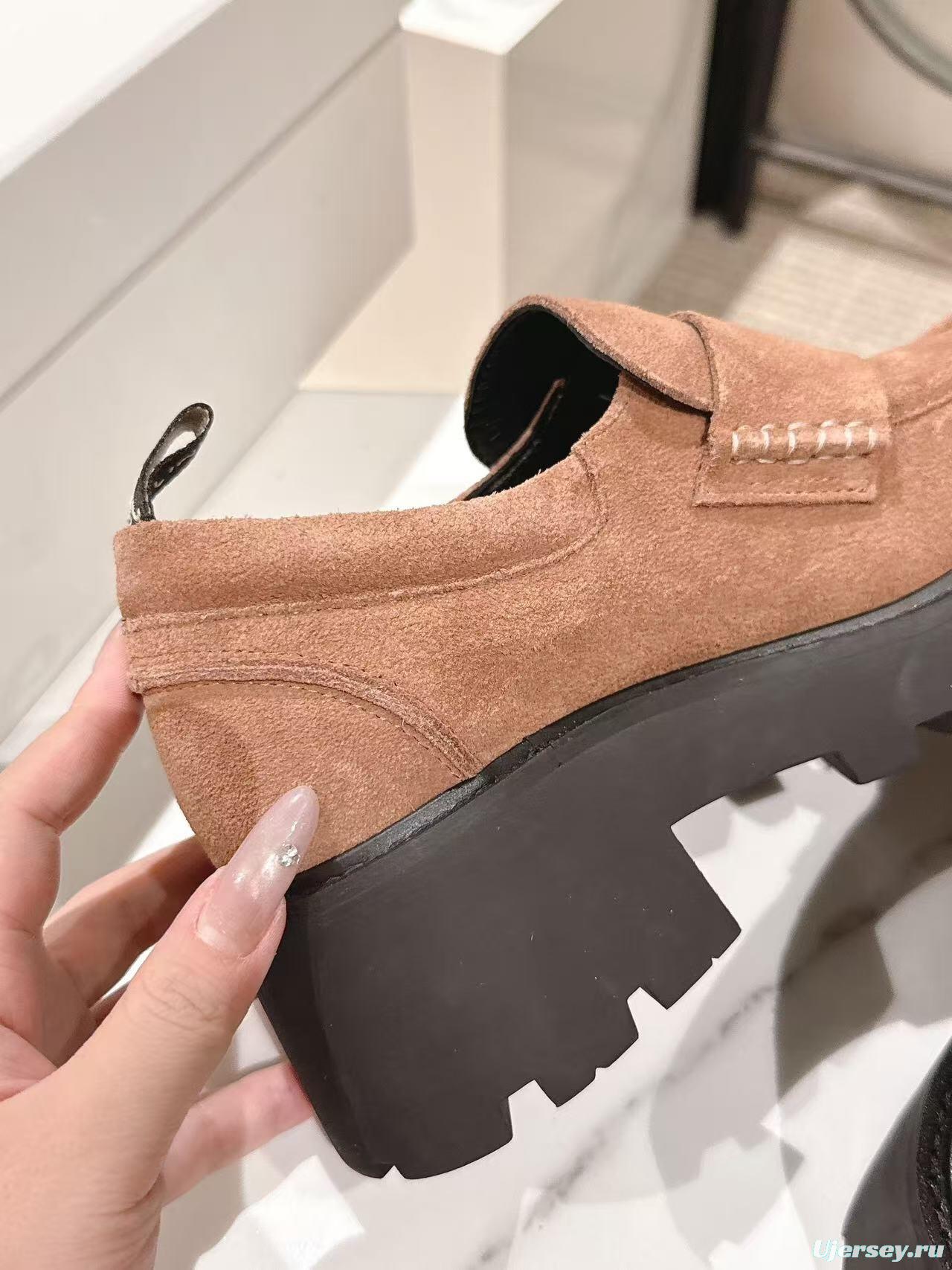 CELINE 2025/SS Fall Winter Latest Runway Lisa Same Style Platform Loafers - LY00300