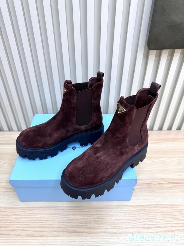 Prada 2025 SS Chunky Platform Ankle Boots - LY0340