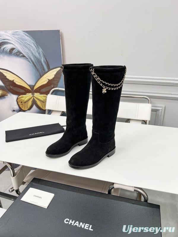 Chanel 2025 SS Quilted Leather Chain CC Logo Flat Ankle Boots - LY00510
