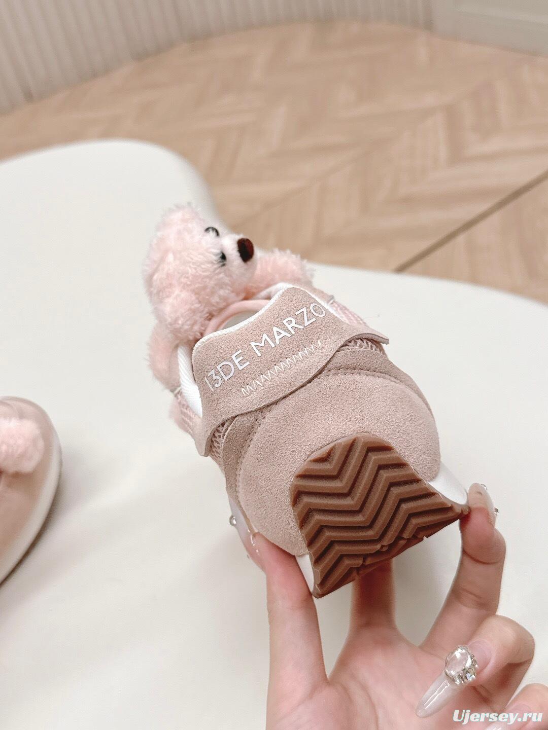 13DEMARZO Casual Bear Embellished Sneakers - LY00300