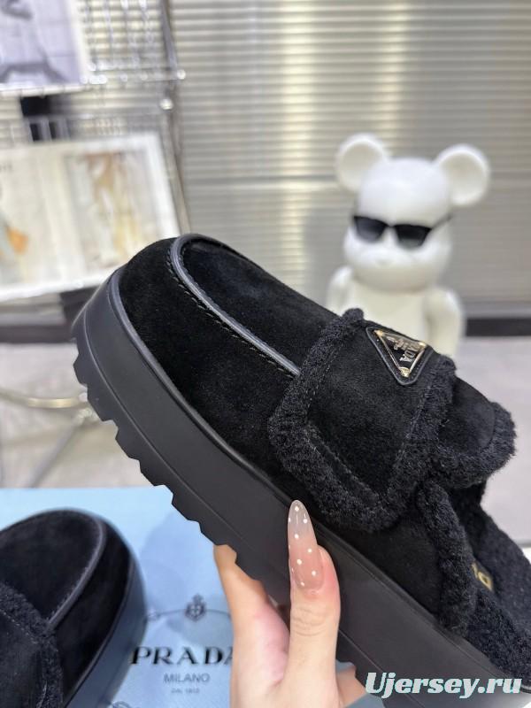 Prada Spring/Summer 2025 Runway Shearling Slippers - KFY00280