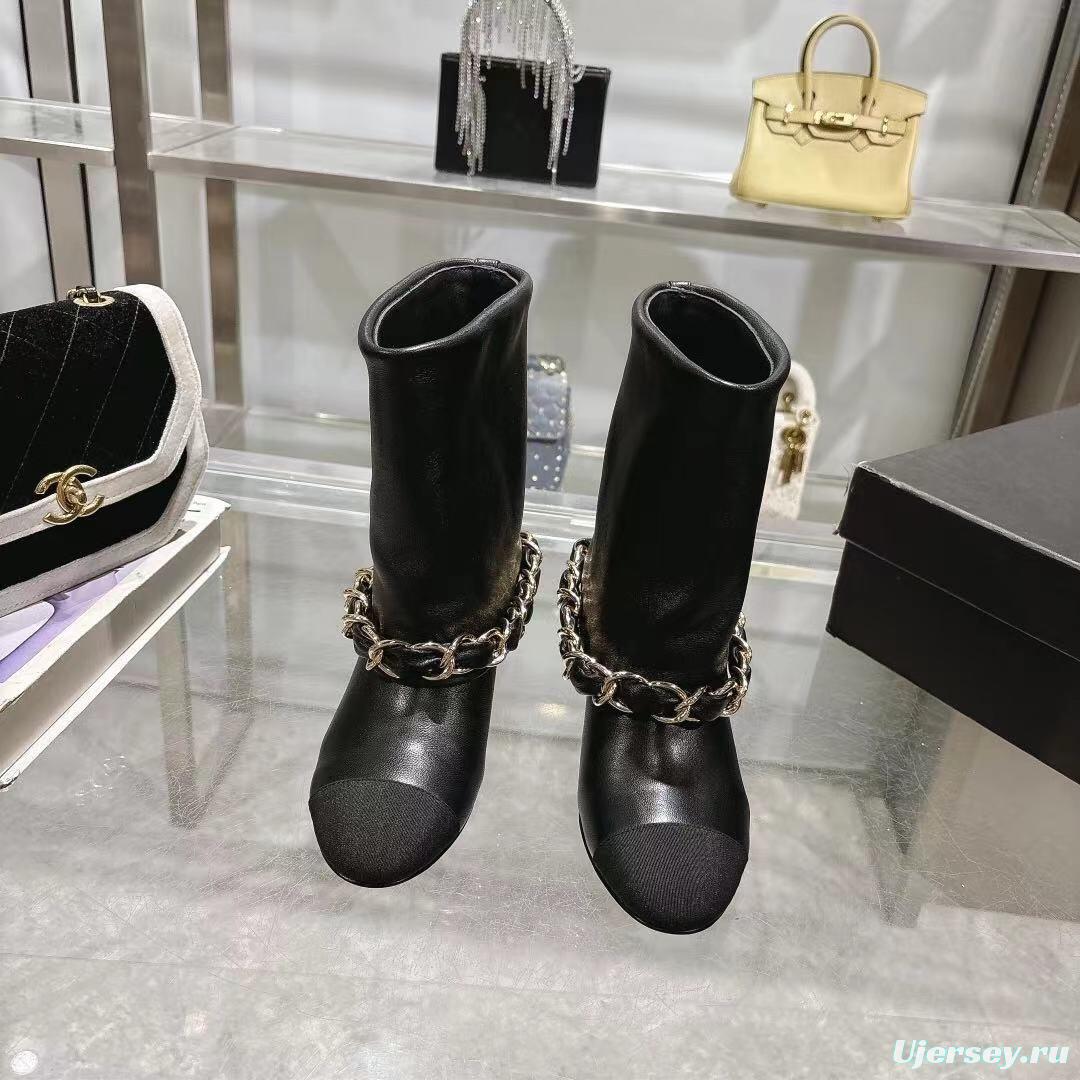 Chanel 2025/SS Chain Accent Block Heel Boots - LY00410