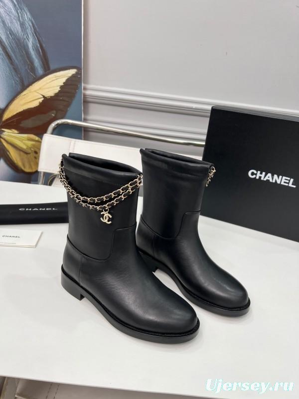 Chanel 2025 SS Quilted Leather Chain CC Flat Ankle Boots - LY00400