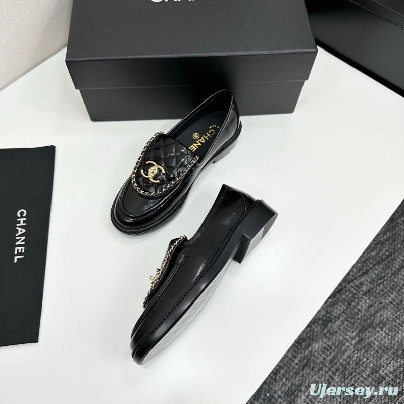 Chanel Classic Flap Chain CC Buckle Loafers - LY00320