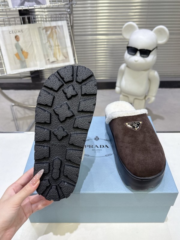 Prada Spring-Summer 2025 Premium Fur Slippers - KFY00280