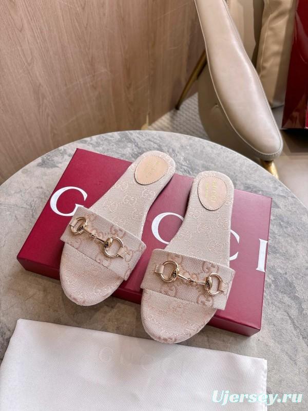 Gucci 2025/SS Leather Mule Sandals with Light Gold Hardware - LY00280