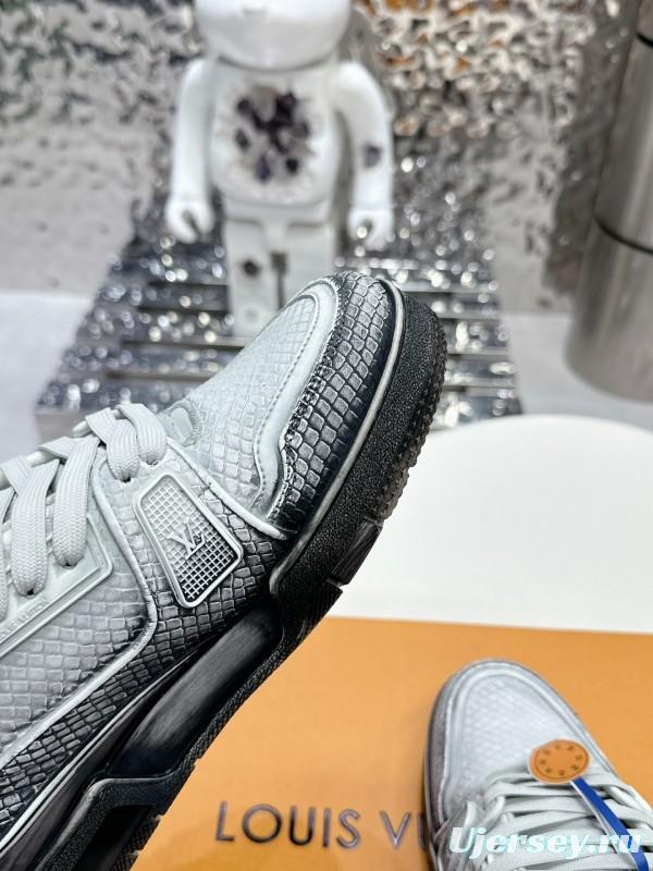 Louis Vuitton LV Trainer Basketball Series Washed Board Shoes - LY00430