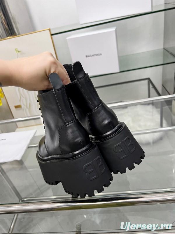 Balenciaga Fall/Winter 2025 Platform Ankle Boots - LY00350