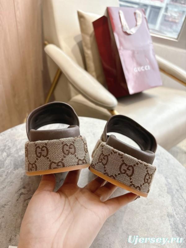 Gucci 2025/SS Women's Sandals with Iconic Horsebit Detail and Gold Hardware - LY00270