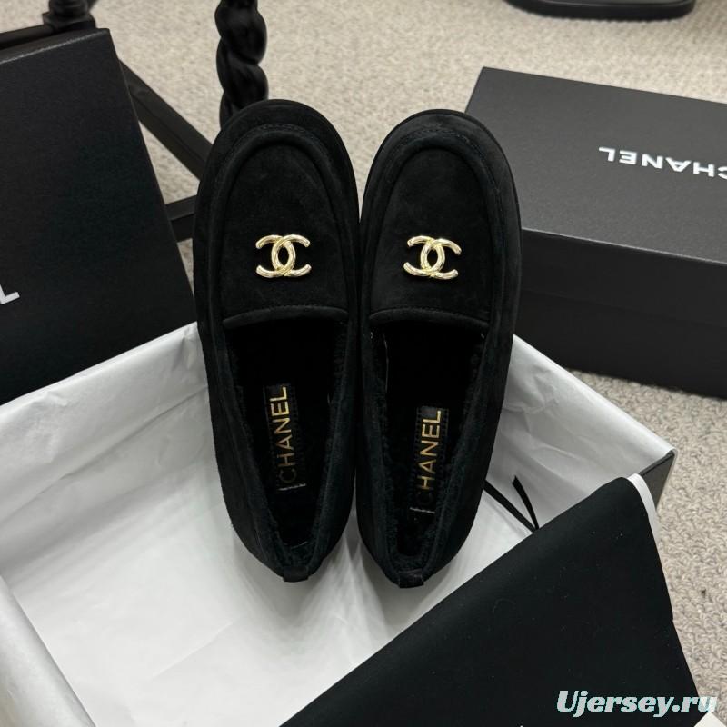 Chanel 2025/SS Teddy Fur Loafers with Double C Logo - KFY00300