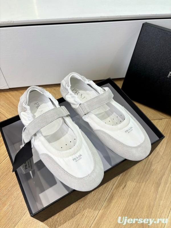 Prada Metal Toe Thin Sole Training Shoes Casual Sneakers - LY00260