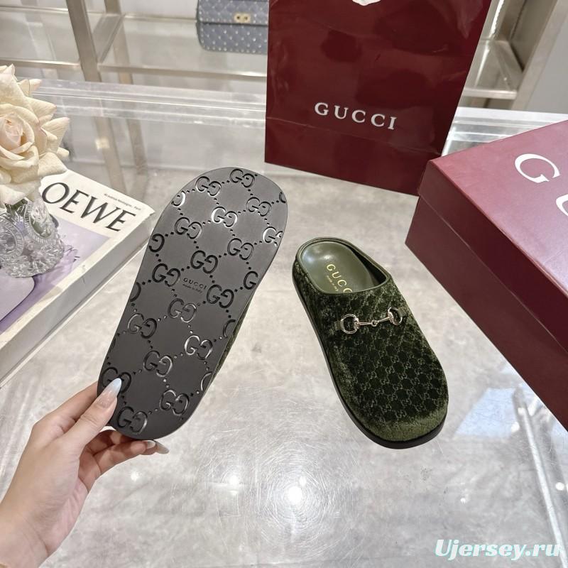 Gucci Women's Mule Shoes Velvet with Horsebit Detail - LY00240