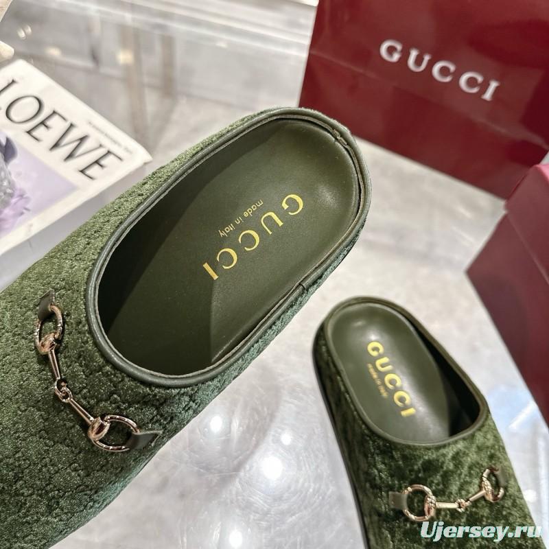 Gucci Women's Mule Shoes Velvet with Horsebit Detail - LY00240