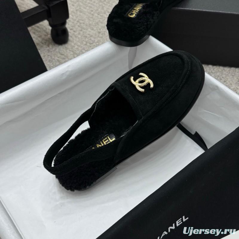 Chanel 2025 SS Teddy Fur Loafers with Double C Logo - KFY00300