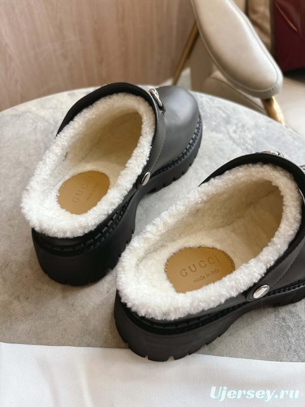 Gucci Mule Shoes with Horsebit Detail - LY00320